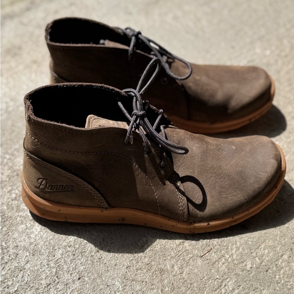 Danner Women's Pilgrim Chukka Bracken Shoes